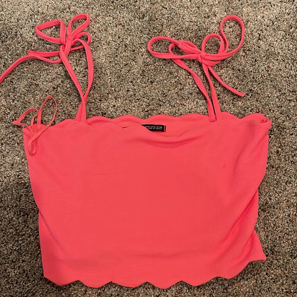 Zara scallop crop top